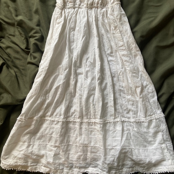 White Summer Aritzia Dress - Picture 2 of 11